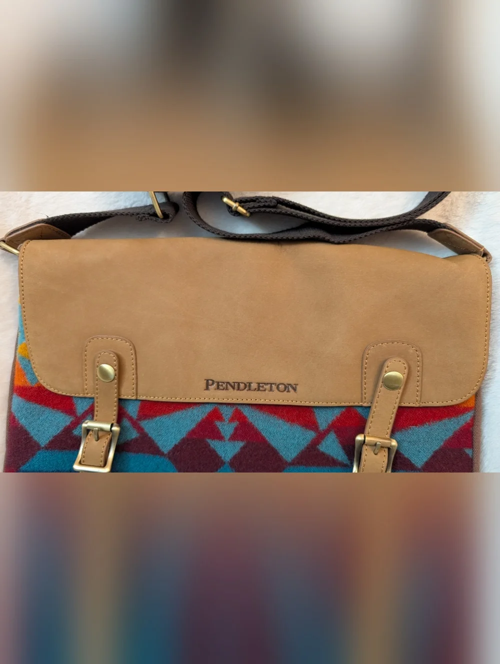 Vtg Pendleton Leather wool Messenger Laptop Bag crossbody EUC 15